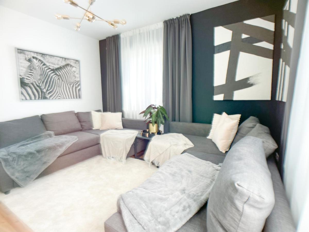 M-Style 02 Apartment Mit Balkon 24H Self-Check-In, Free Parking, Netflix Nuremberg Exterior photo